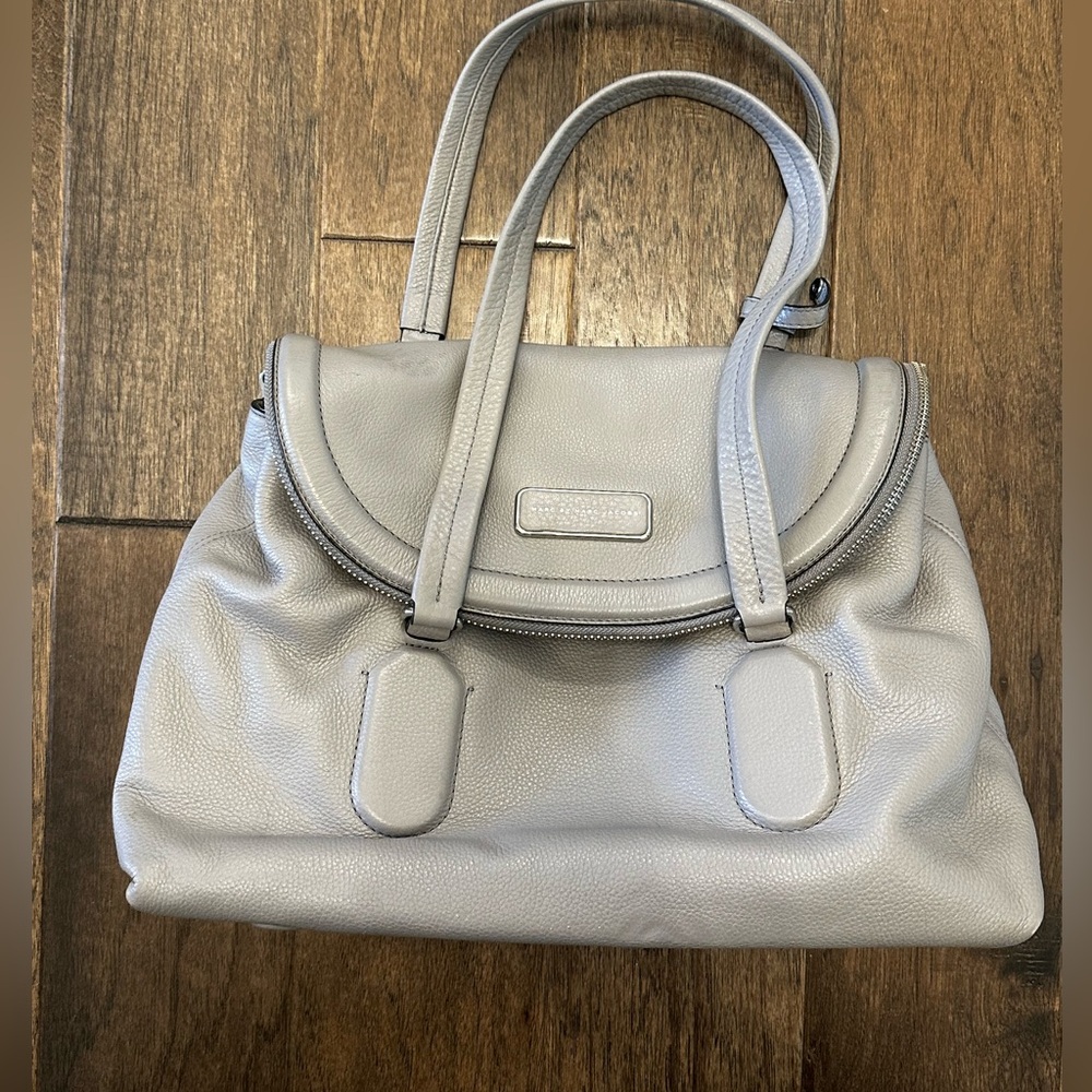 Marc Jacob’s Natasha Pebbled Leather Handbag/CrossBody. Never Used!
